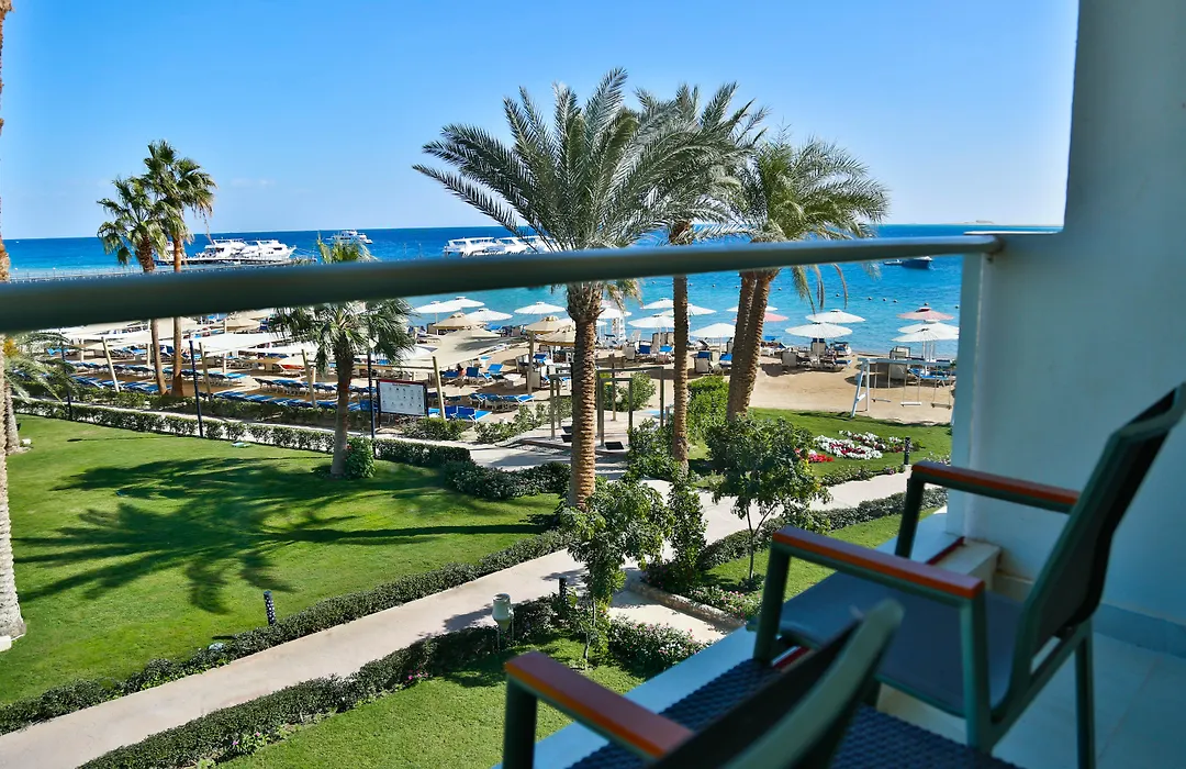 Amarina Abu Soma Resort & Aquapark-1
